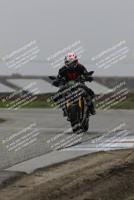 media/Nov-29-2025-TrackDaz (Sat) [[10ae2d9bce]]/C Group/Session 4 (Wheelie Bump)/